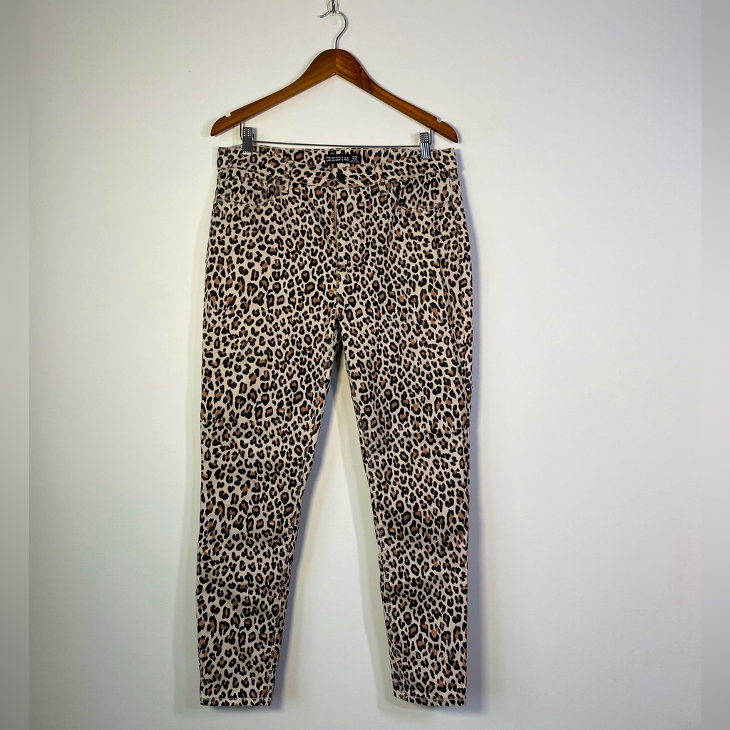 Design Lab | Leopard Print Skinny Jeans